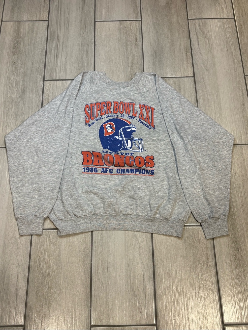 SUPER BOWL XXI DENVER BRONCOS 1987  AFC CHAMPIONS XLARGE SWEATSHIRT